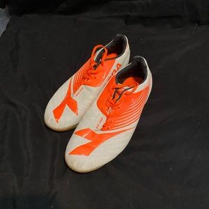 Diadora indoor soccer cleats